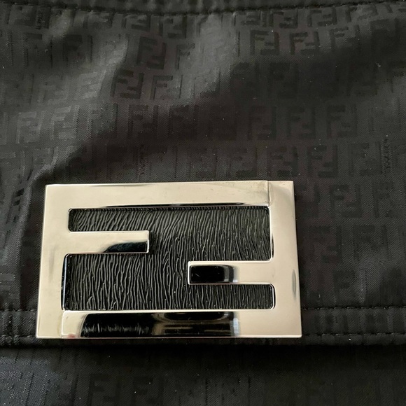 Fendi Zucca logo - Picture 12 of 16